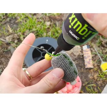 DIP DELPHIN FLUO D SNAX LIQUID 100ml ANANAS KUKURY